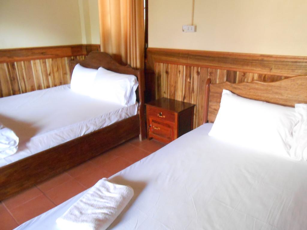 Zuela Guesthouse Luang Namtha Ngoại thất bức ảnh