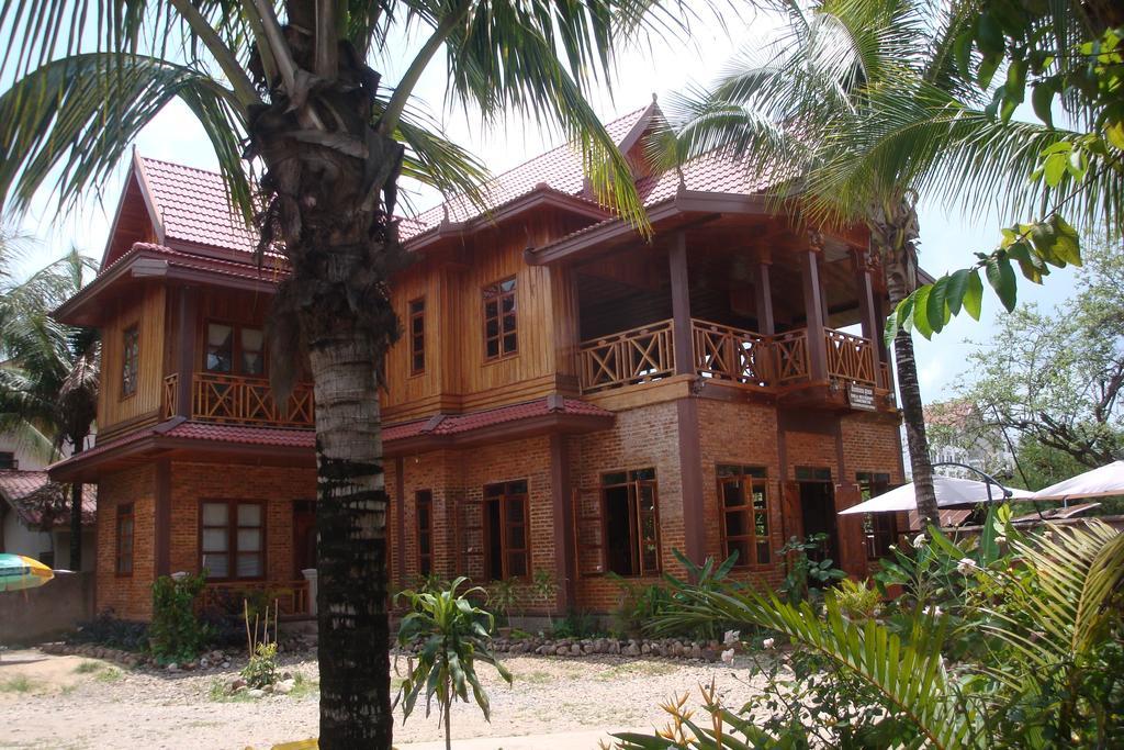 Zuela Guesthouse Luang Namtha Ngoại thất bức ảnh